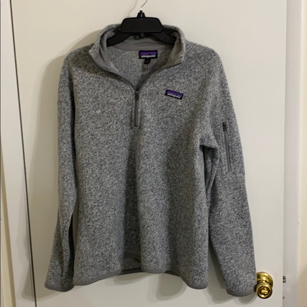 EUC Gray 1/4 zip Patagonia Better Sweater!!